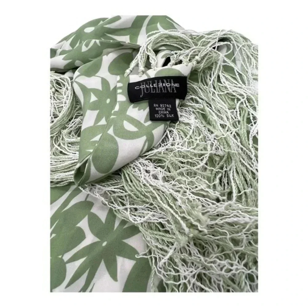 Juliana Collezione 100% Silk Fringed Scarf Cream Sage Green‎ Floral Print​​​
